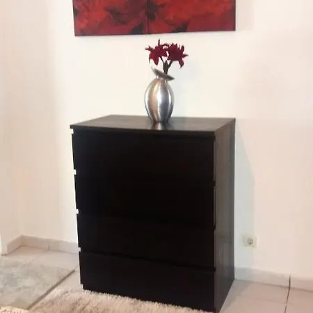 With One Bedroom In With Wonderful Sea View And Wifi 2 Km From The Beach * Nazaré
